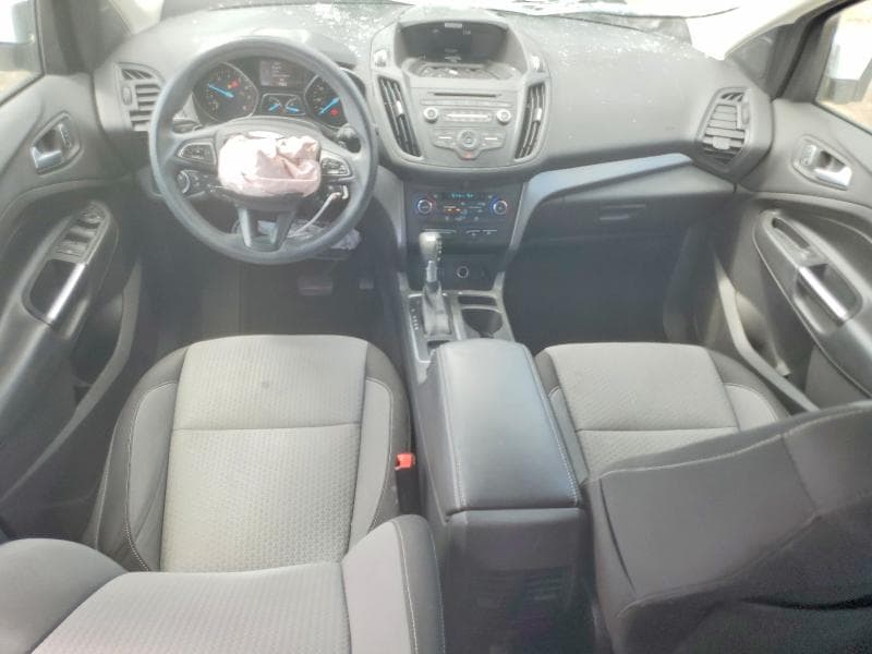 2017 FORD ESCAPE SE 8