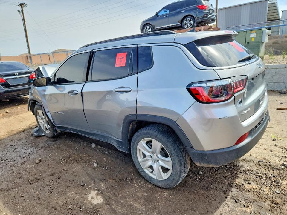 2022 JEEP COMPASS LATITUDE 2