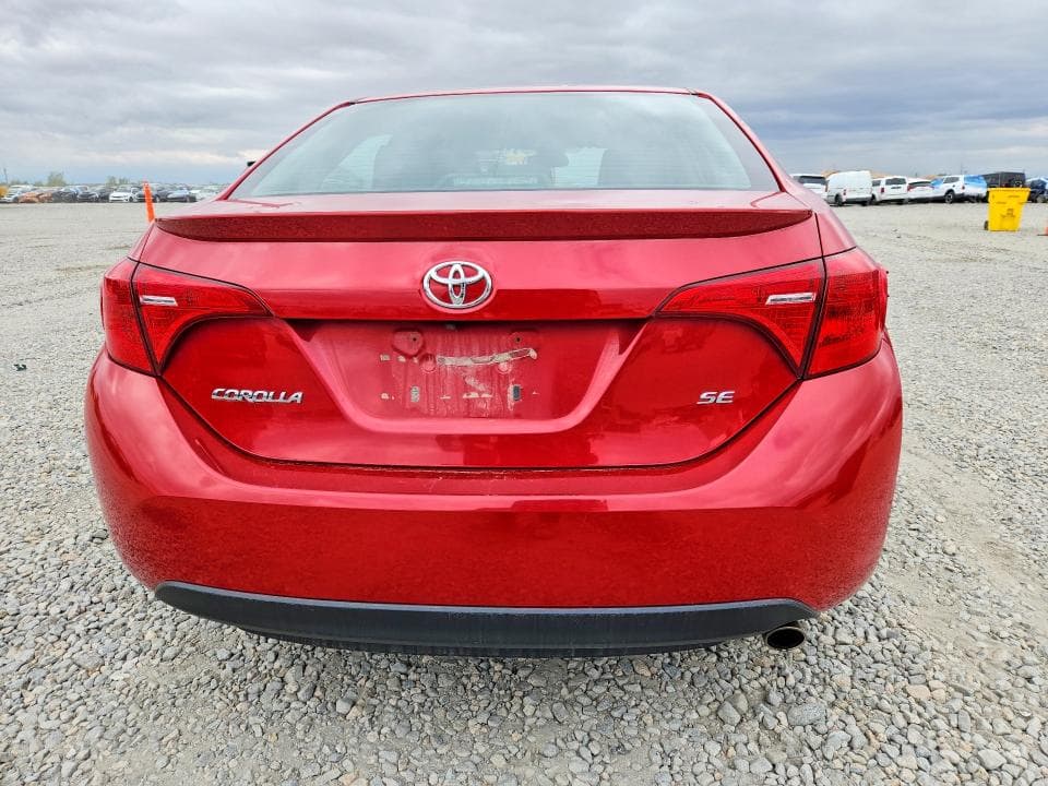 2018 TOYOTA COROLLA SE 6