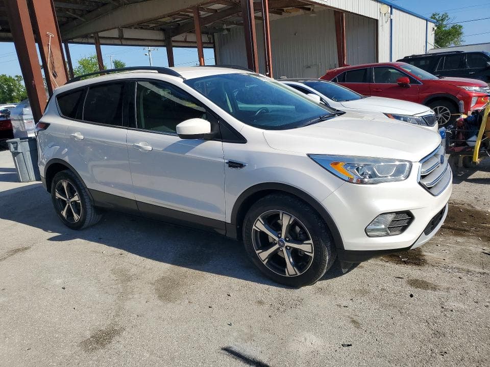 2018 FORD ESCAPE SEL 4