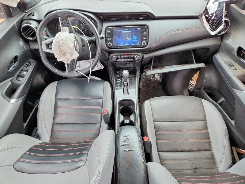 2022 NISSAN KICKS SR 8