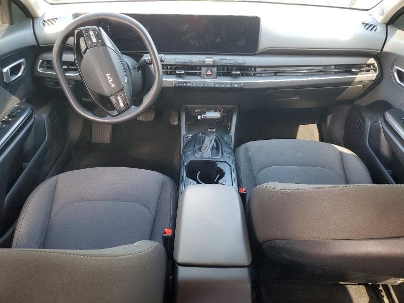 2025 KIA K4 LXS 8
