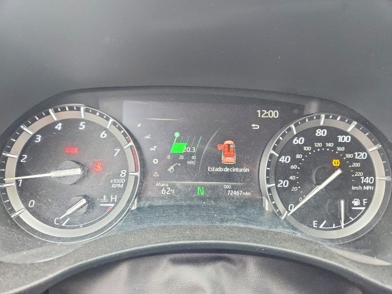 2021 TOYOTA HIGHLANDER XLE 9