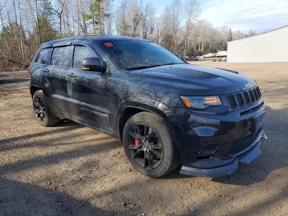 2017 JEEP GRAND CHEROKEE SRT-8 4