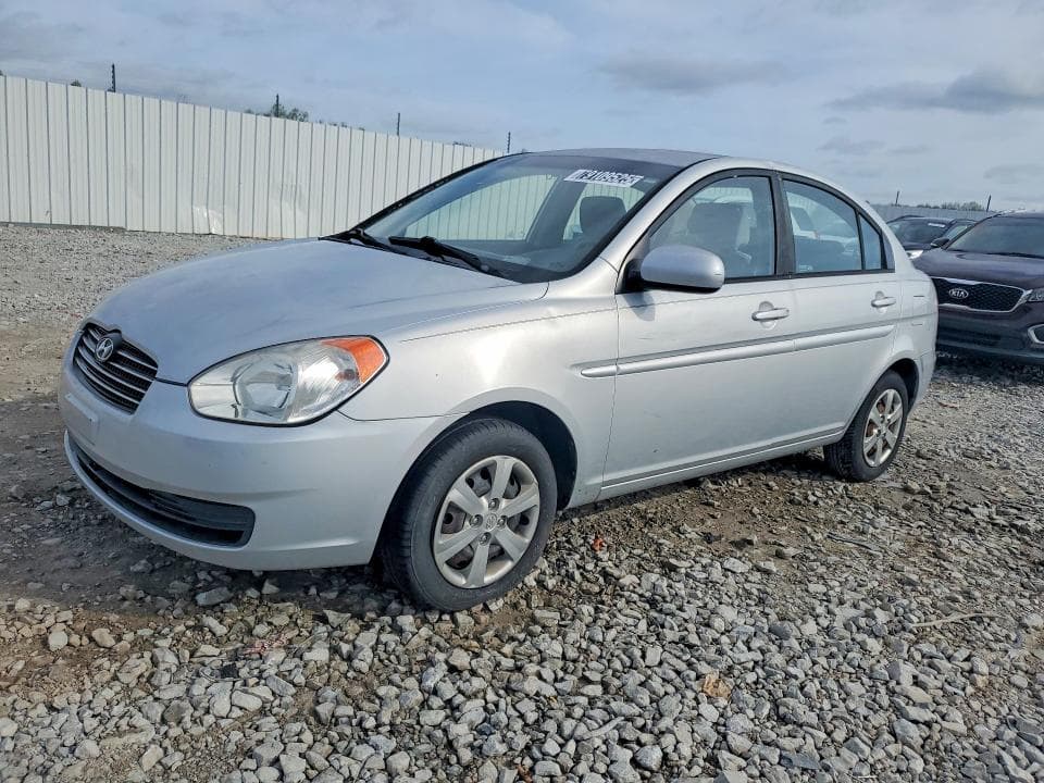 2011 HYUNDAI ACCENT