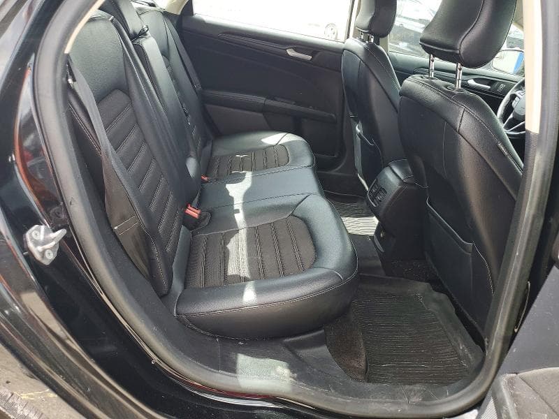 2018 FORD FUSION SE 10