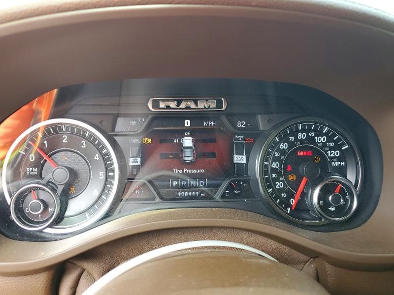 2019 RAM 1500 LARAMIE 9