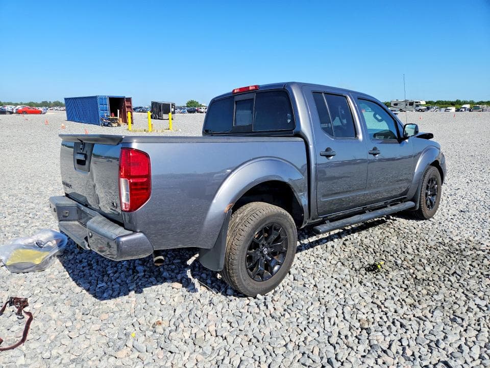 2021 NISSAN FRONTIER SV 3
