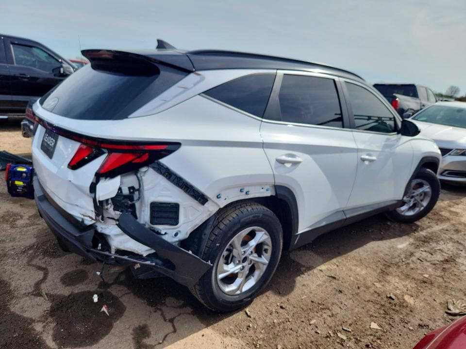 2024 HYUNDAI TUCSON SEL 3