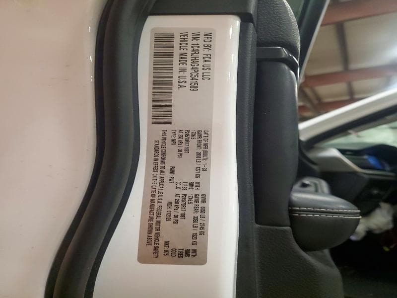 2023 JEEP GRAND CHEROKEE LAREDO 14