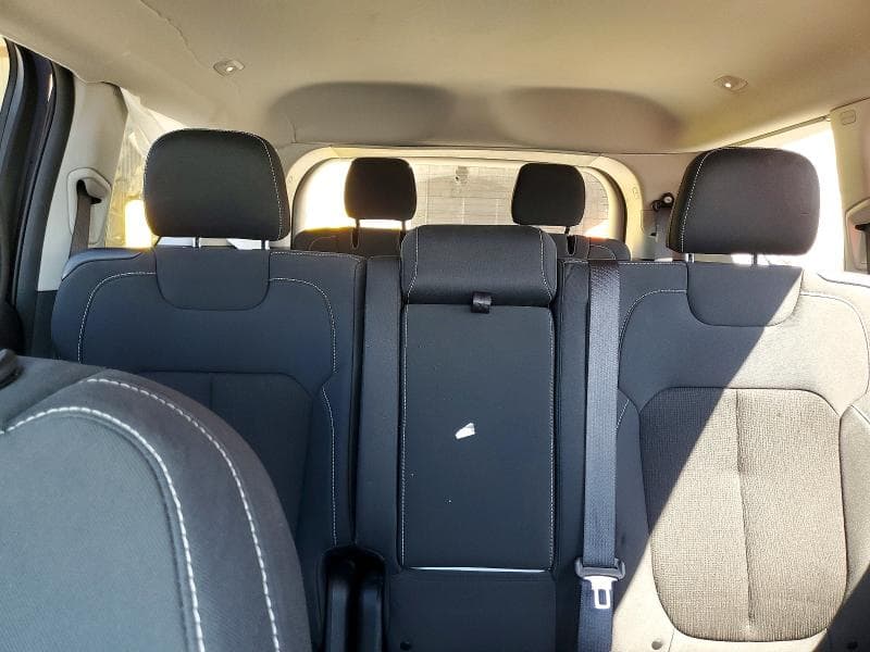 2023 JEEP GRAND CHEROKEE L LAREDO 10