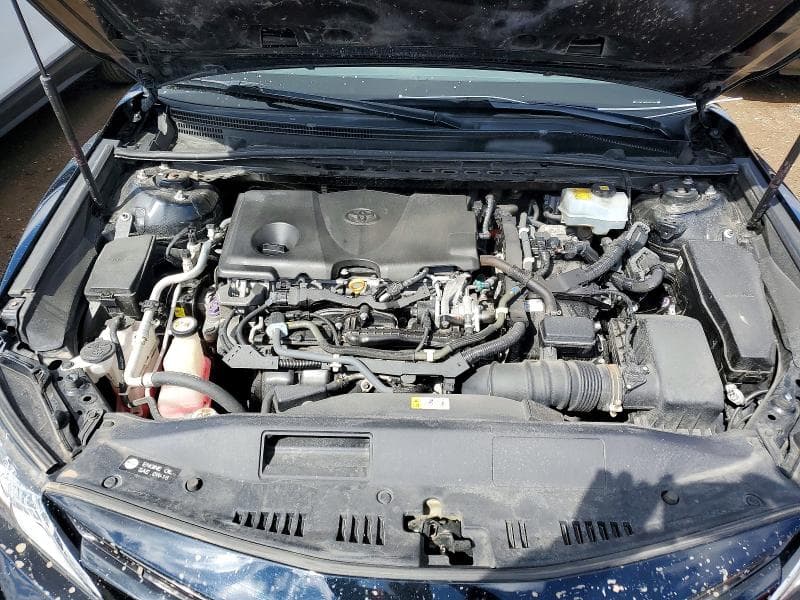 2018 TOYOTA CAMRY LE 11