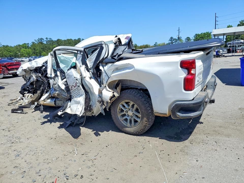 2023 CHEVROLET SILVERADO K1500 2
