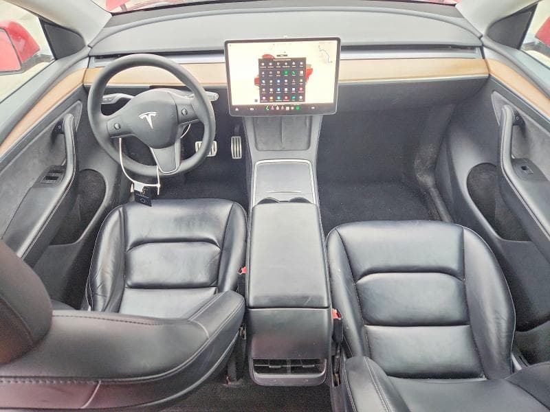 2022 TESLA MODEL Y 8