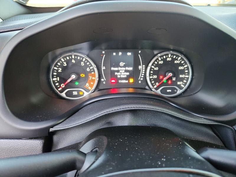2023 JEEP RENEGADE LATITUDE 9