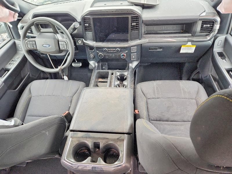 2025 FORD F150 STX 8