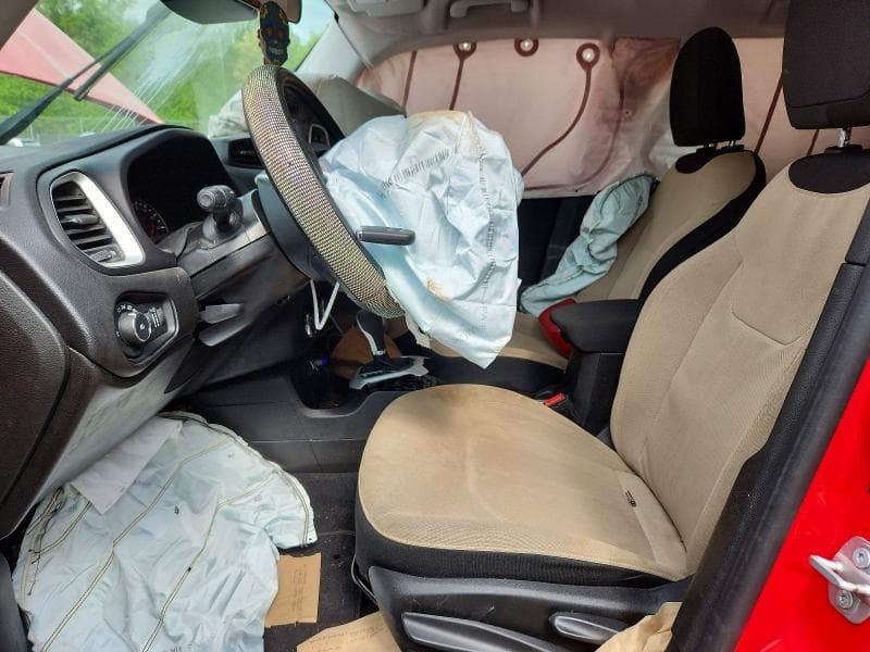 2017 JEEP RENEGADE LATITUDE 7