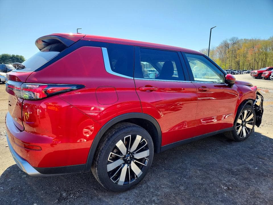 2025 MITSUBISHI OUTLANDER SE 3