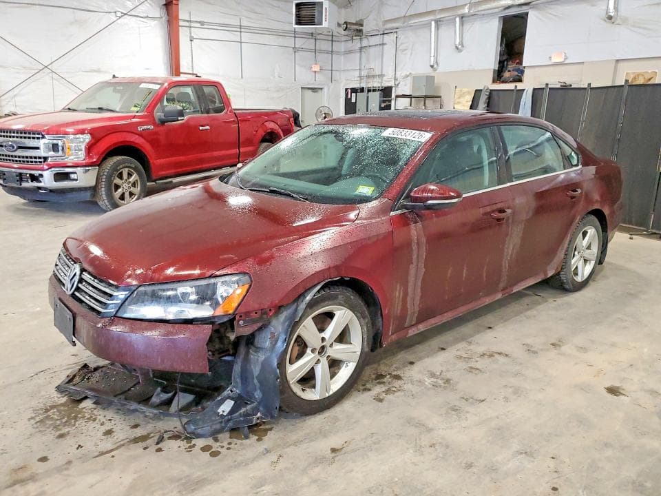 2012 VOLKSWAGEN PASSAT - 1