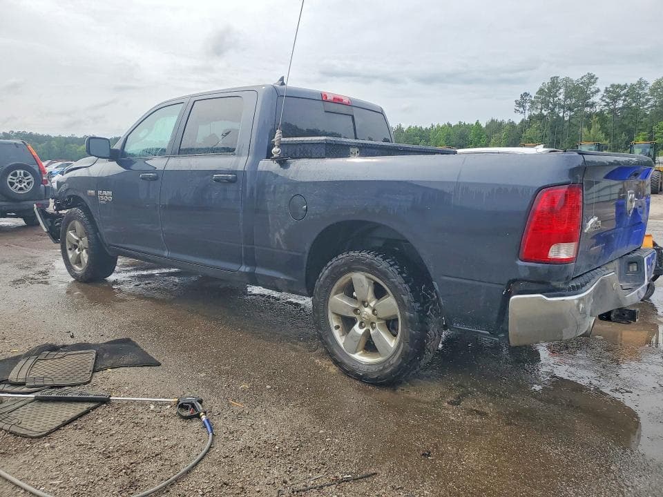 2019 RAM 1500 CLASSIC SLT 2