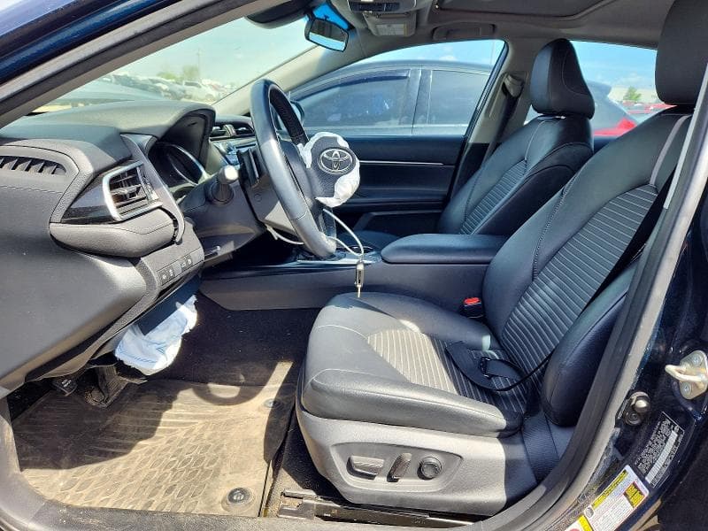 2018 TOYOTA CAMRY SE 7
