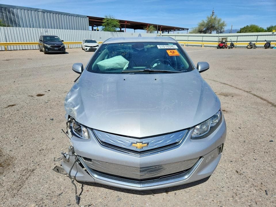 2017 CHEVROLET VOLT LT 5