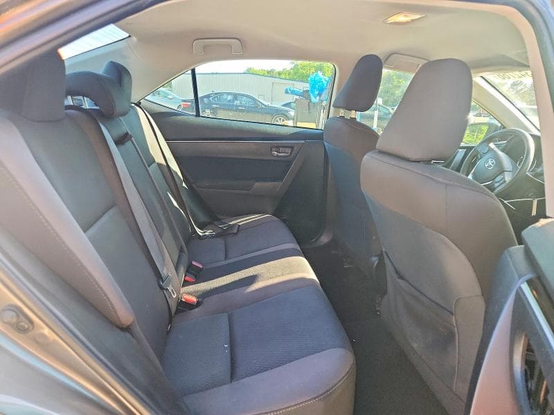 2017 TOYOTA COROLLA LE 10