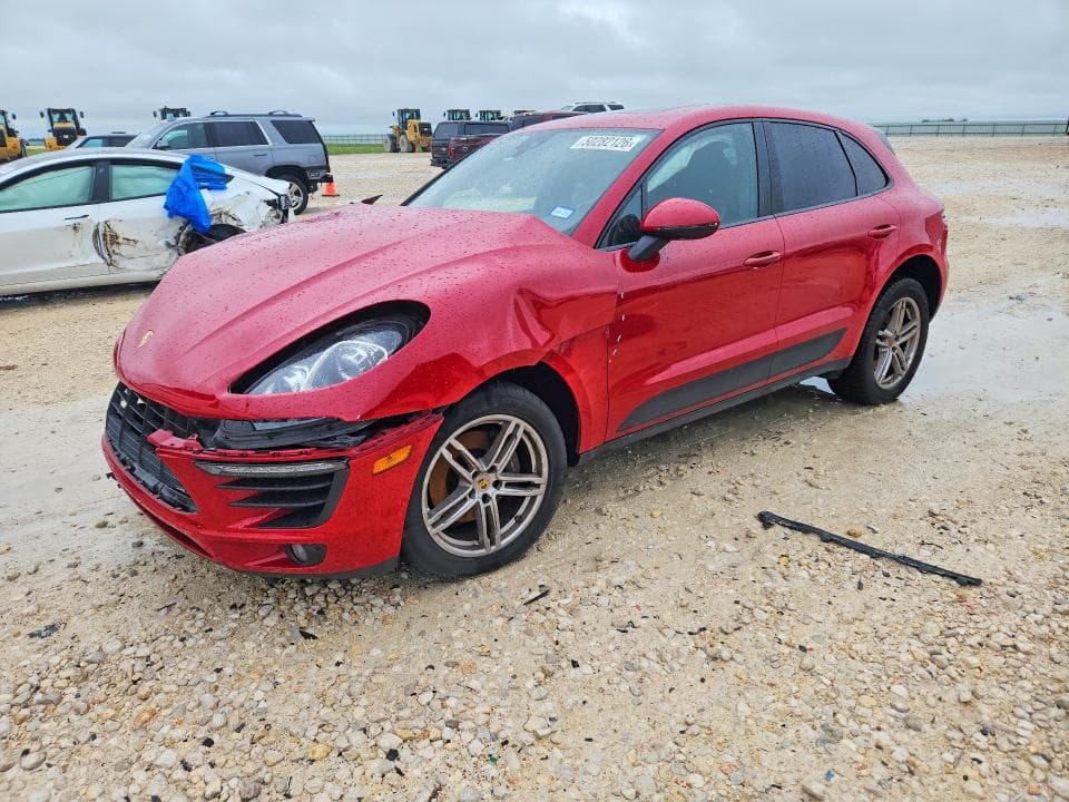 2017 PORSCHE MACAN - 1