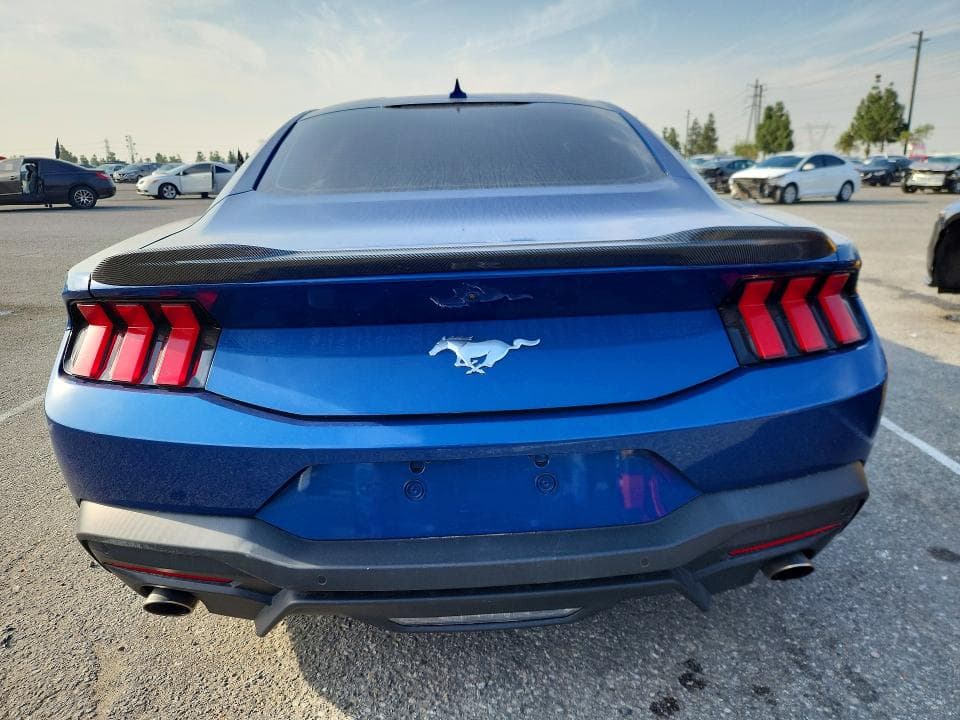2024 FORD MUSTANG 6