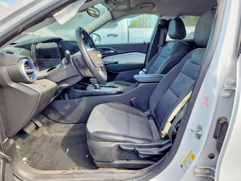 2025 CHEVROLET TRAX 1LT 7