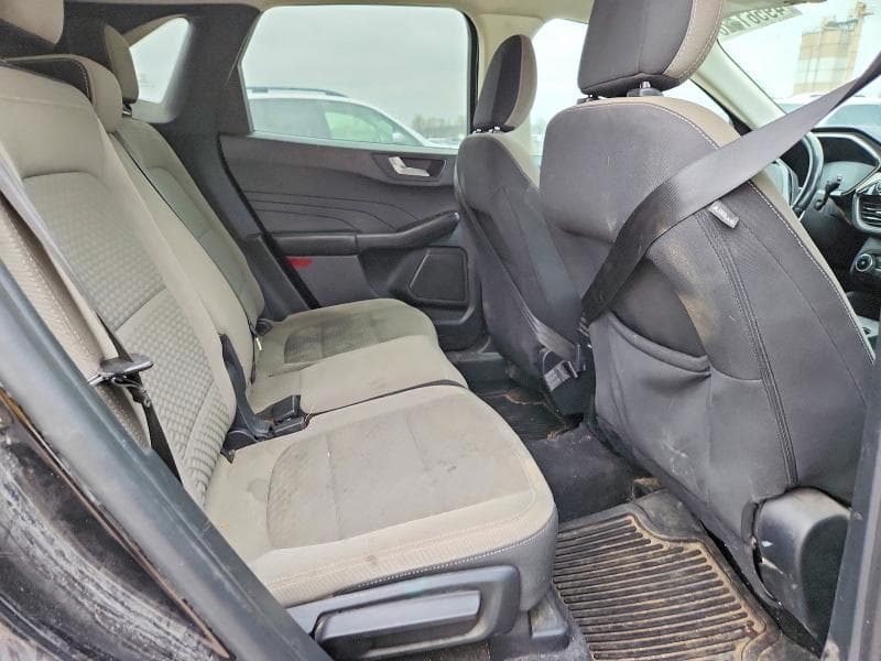 2021 FORD ESCAPE SE 11