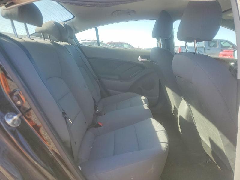 2018 KIA FORTE LX 10