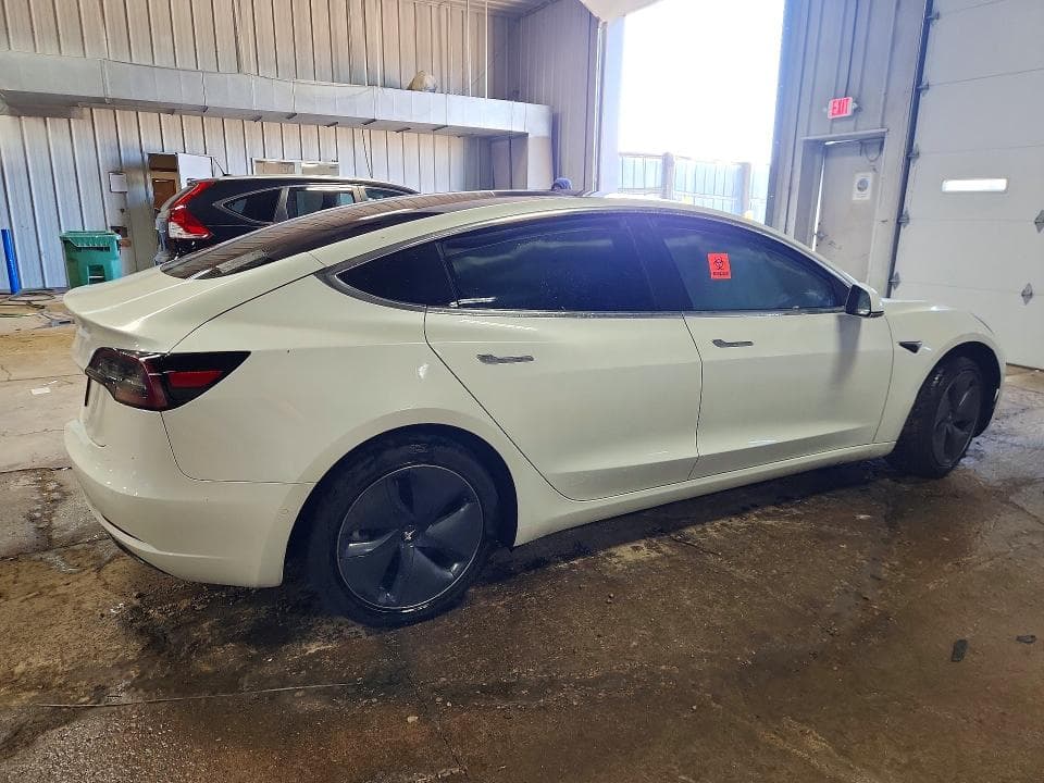 2020 TESLA MODEL 3 3