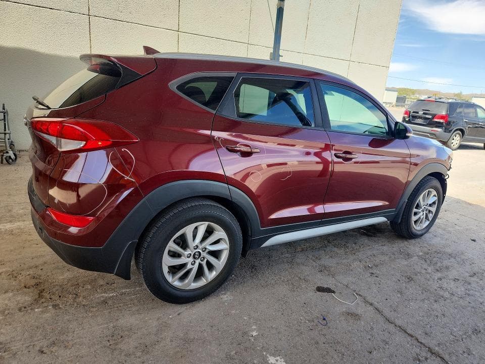 2017 HYUNDAI TUCSON SE PLUS 3