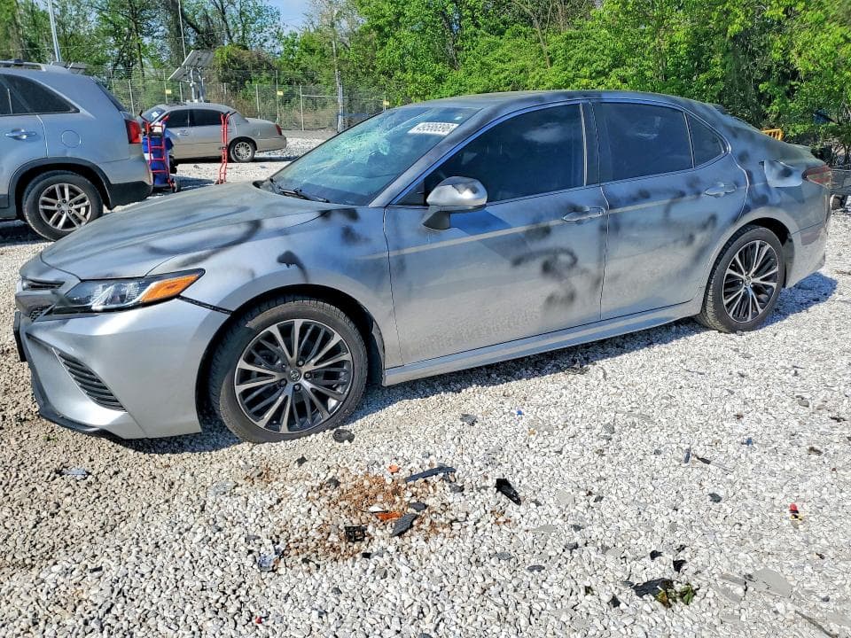 2019 TOYOTA CAMRY
