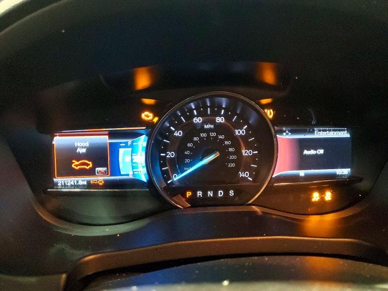 2017 FORD EXPLORER XLT 9