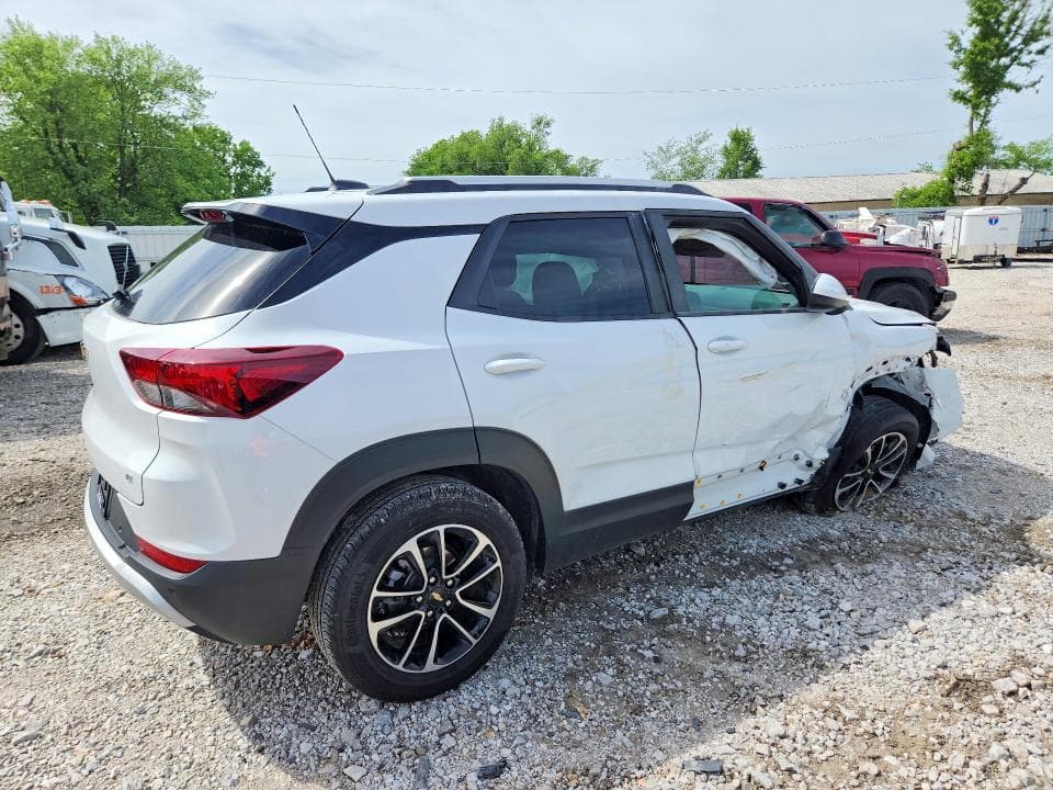 2025 CHEVROLET TRAILBLAZER LT 3