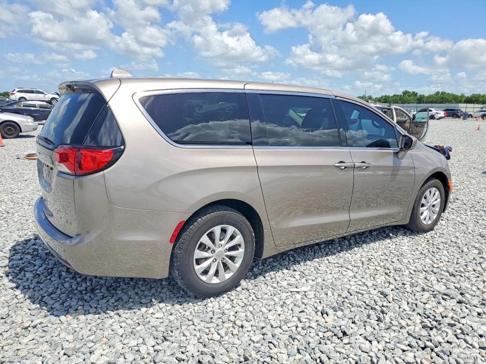 2018 CHRYSLER PACIFICA TOURING PLUS 3