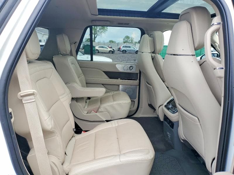 2021 LINCOLN NAVIGATOR RESERVE 11