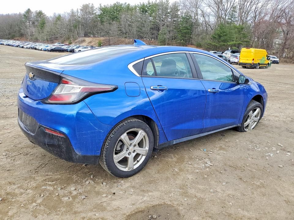 2017 CHEVROLET VOLT LT 3