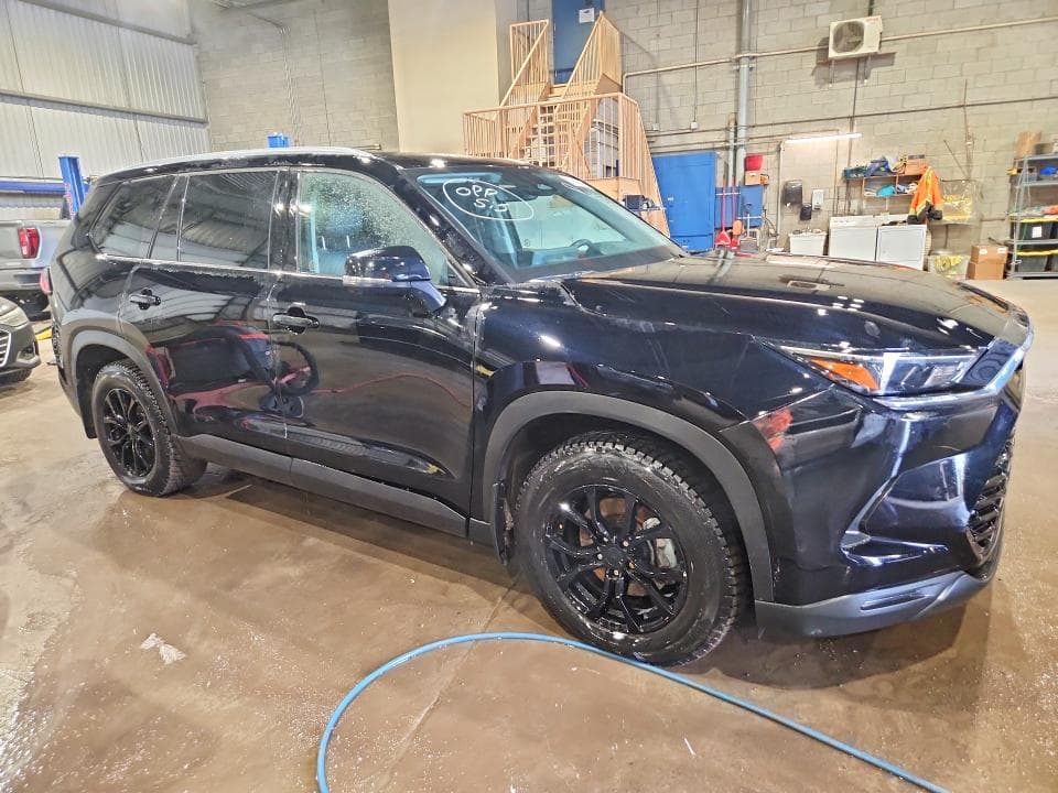 2024 TOYOTA GRAND HIGHLANDER XLE 4