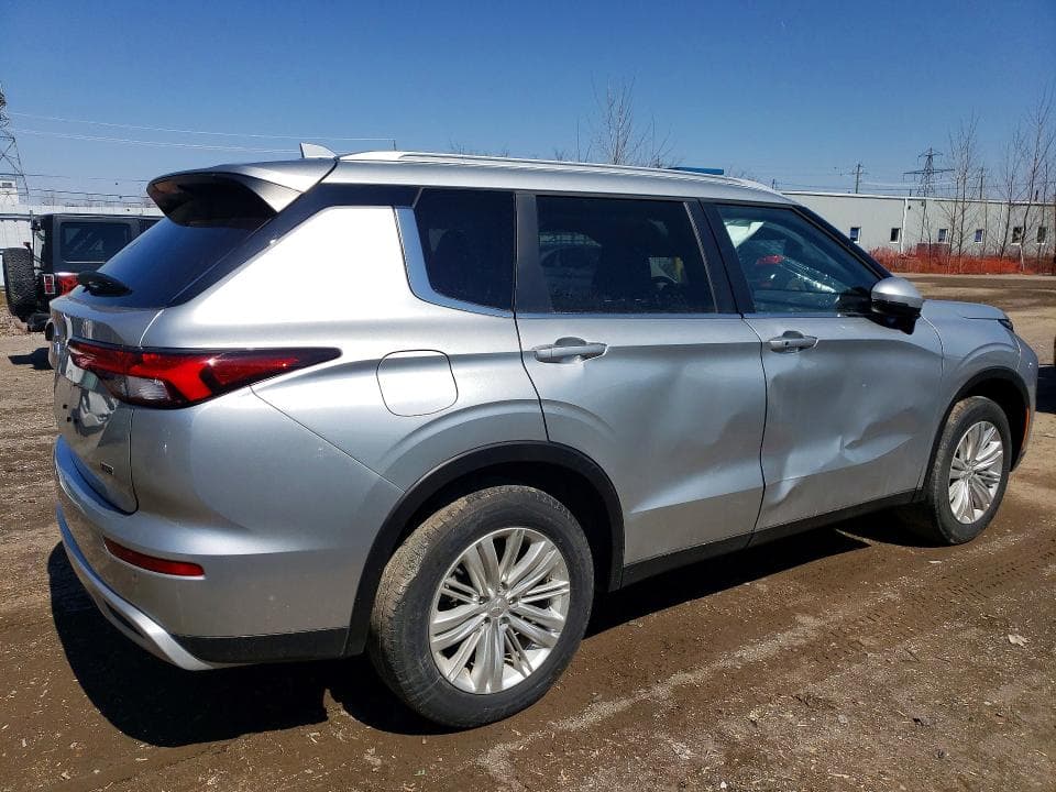2024 MITSUBISHI OUTLANDER SE 5