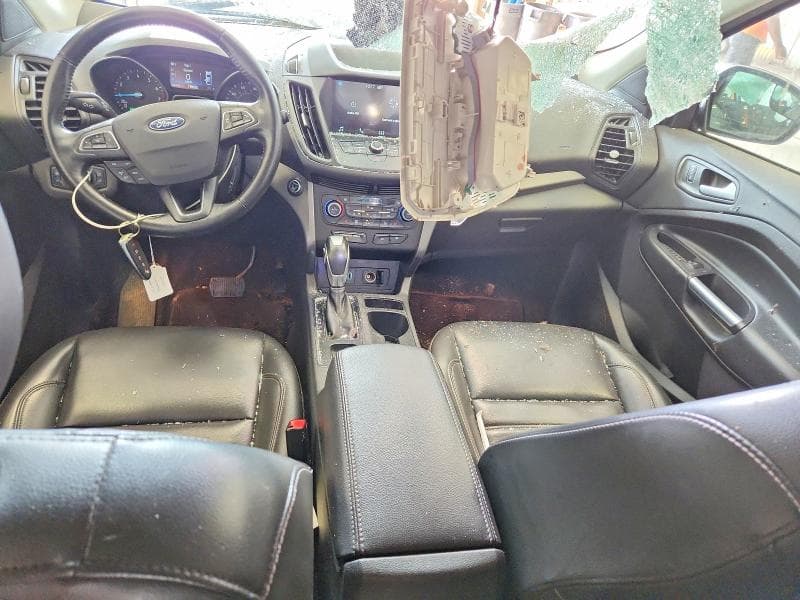 2019 FORD ESCAPE SEL 8