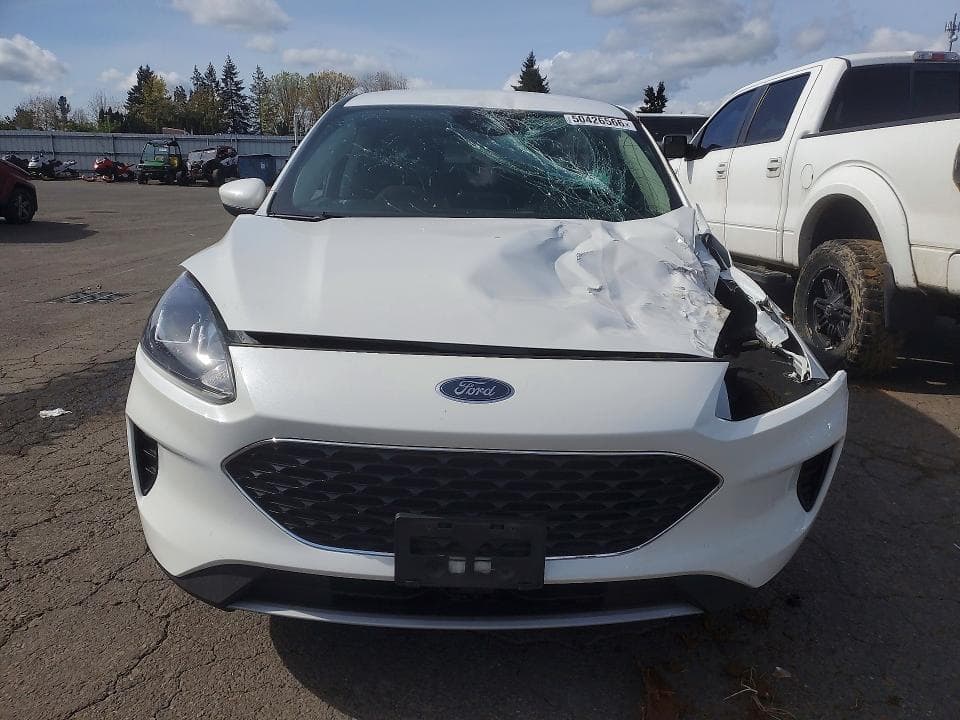 2020 FORD ESCAPE SE 5