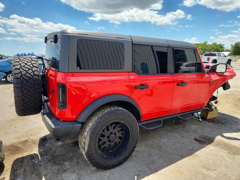 2023 FORD BRONCO BASE 3