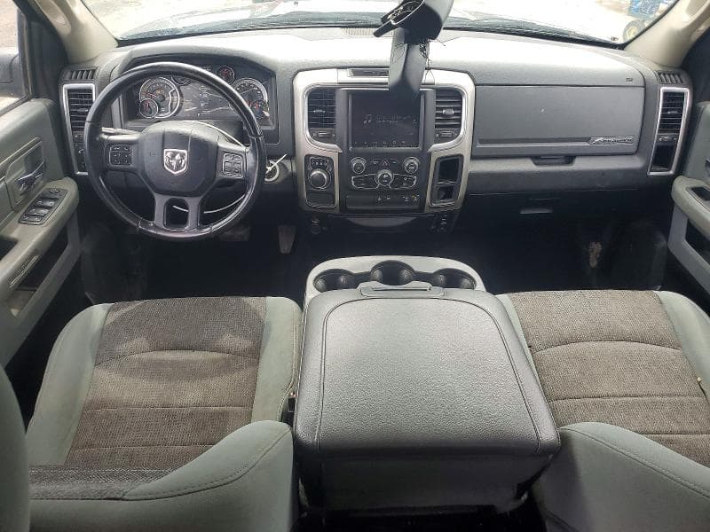 2019 RAM 1500 CLASSIC SLT 8