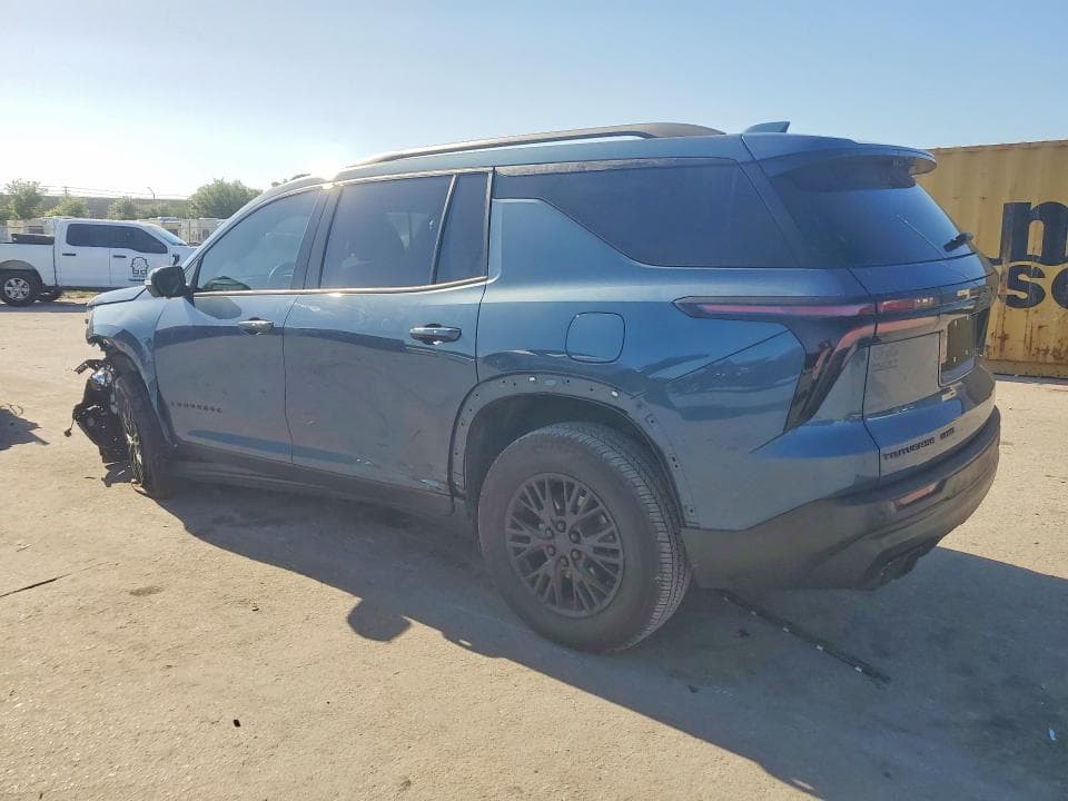 2026 CHEVROLET TRAVERSE LT 2
