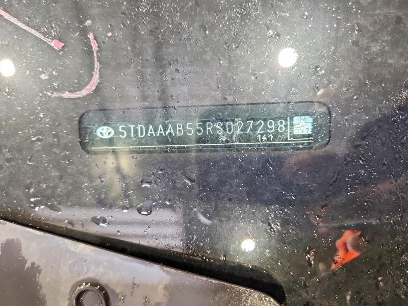 2024 TOYOTA GRAND HIGHLANDER XLE 13