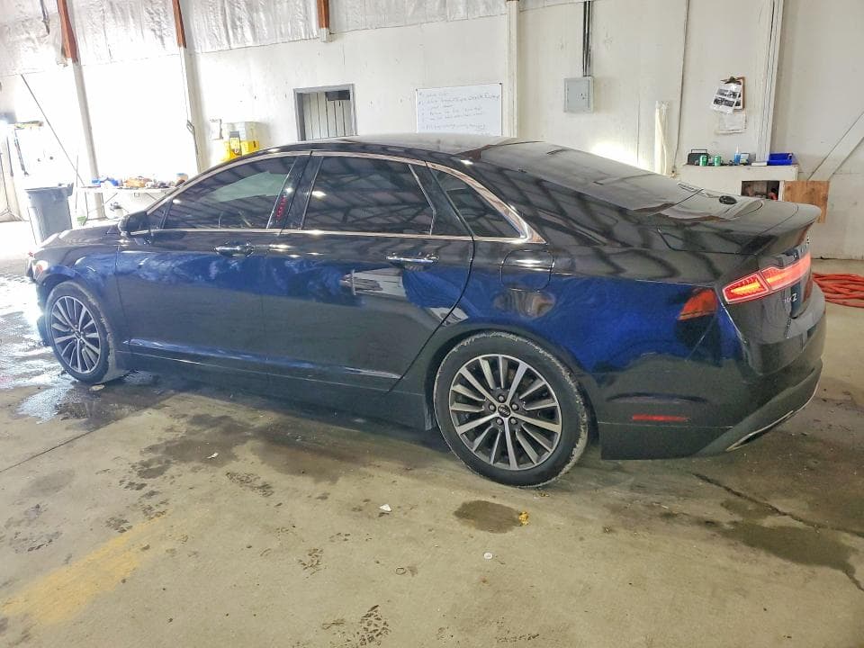 2020 LINCOLN MKZ 2