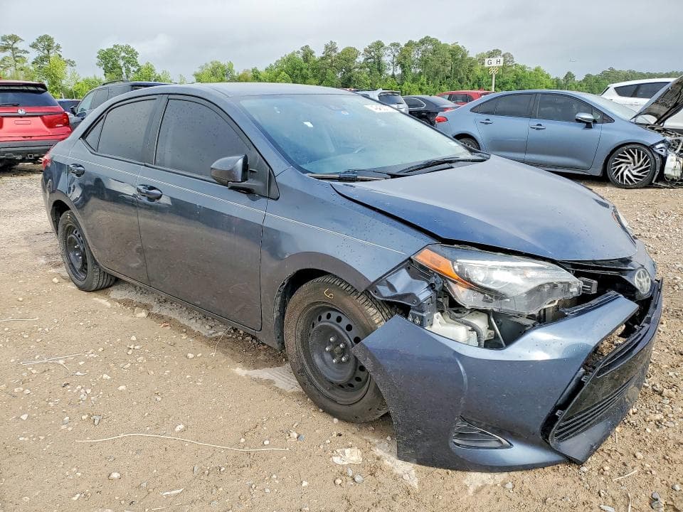 2019 TOYOTA COROLLA LE 4